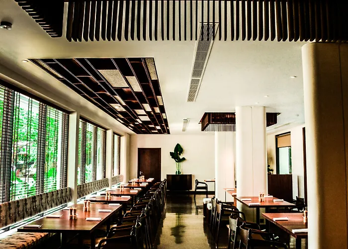 Treeline Urban Hotel