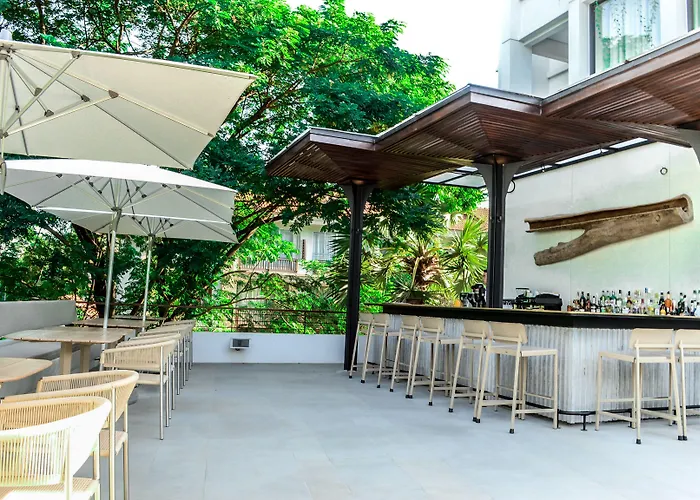 Hotel Treeline Urban