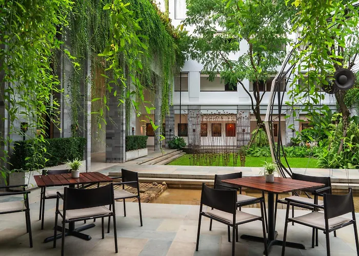 Treeline Urban Hotel 5*